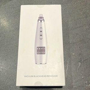 NWOT vacuum blackhead remover